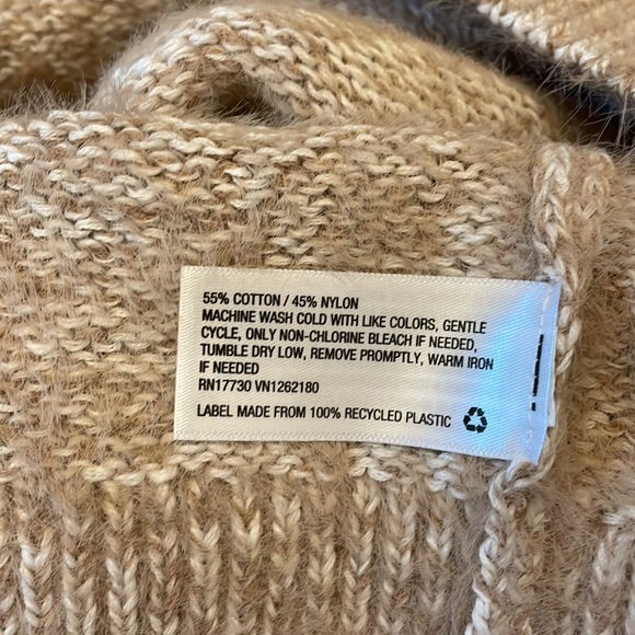 Ava & Viv marled cream and tan fuzzy pullover plus sizes NWT - Picture 3 of 10
